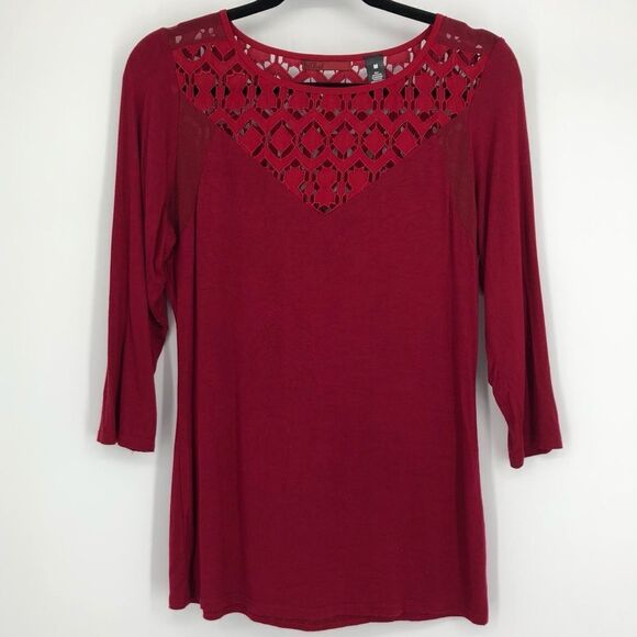 BKE RED Label 3/4 Sleeve Top - Picture 1 of 6
